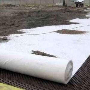 Геотекстиль голкопробивний 200 г/м2.