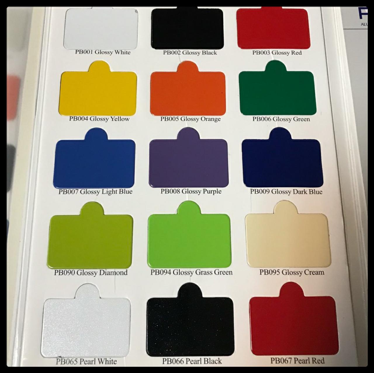 Алюмінієва композитна панель ТМ PROFILBOND — 4 мм ⁇ RB 095 — Glossy Cream