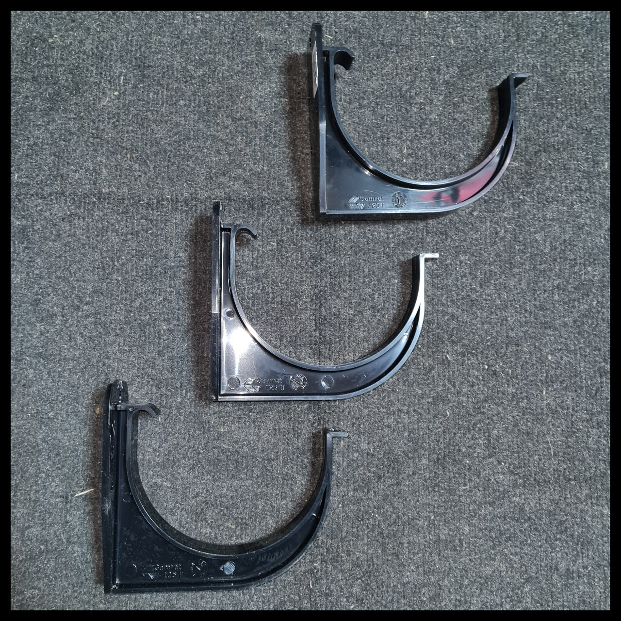 Тримач жолоба ПВХ Gamrat Ø 125 (Система 125/90)