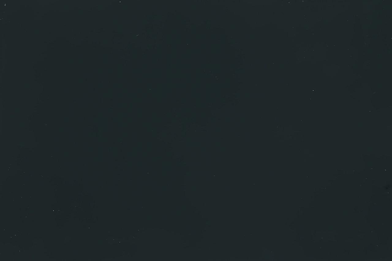 Алюмінієва композитна панель 4-04 Albond® 7000 / SOLID / RAL 7026 Granite Grey