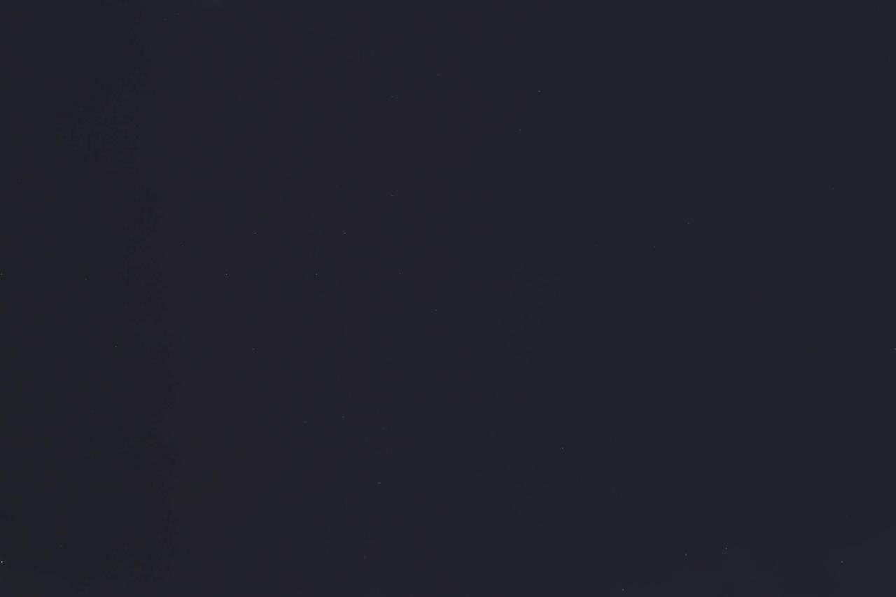 Алюмінієва композитна панель 4-04 Albond® 7000 / SOLID / RAL 7024 Graphite Grey